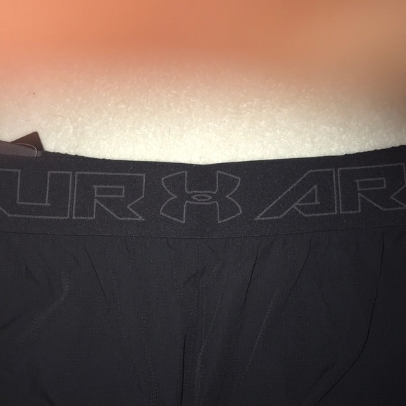 NWT Under armour fitted shorts - Picture 7 of 7